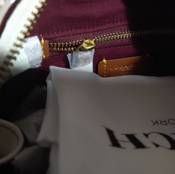 Coach signature logo dreamer 21 leather handbag - Picture 13 of 15